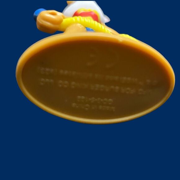 2 Burger King Justice League WB Lola Bunny WW Bugs Bunny Superman Figures A25 - Picture 2 of 10